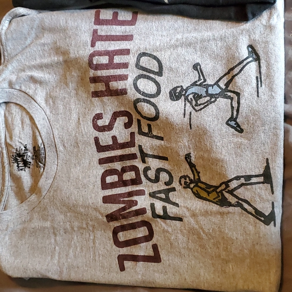 3 XXL Mens T-shirts